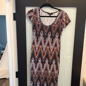Derek Heart Black and Orange Zigzag Midi Dress